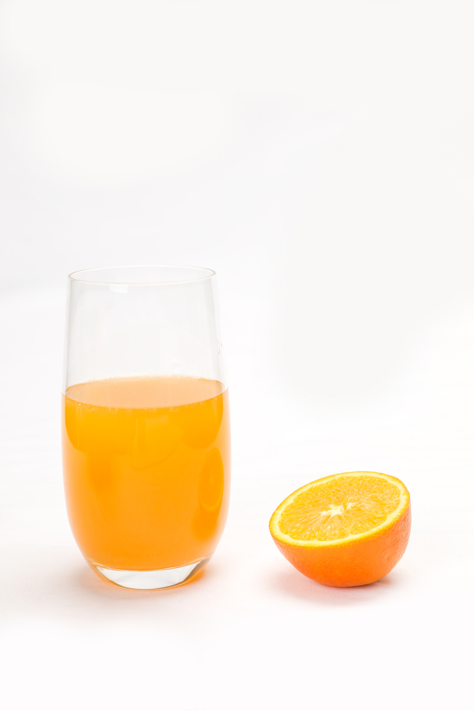 橙汁橙子水果鲜果饮品饮料果汁摄影图