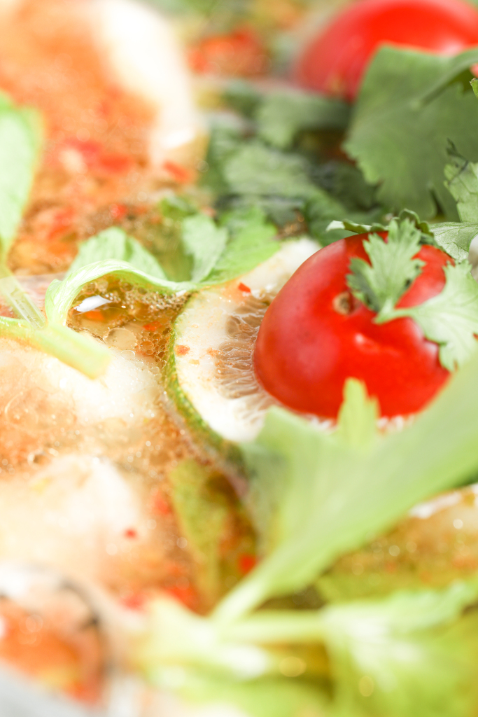 泰国菜泰式酸辣鱼片美食东南亚美食图片