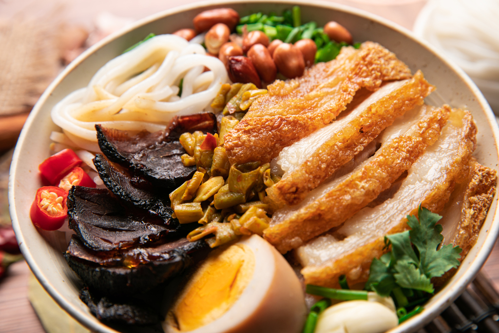 桂林米粉布景美食摄影图