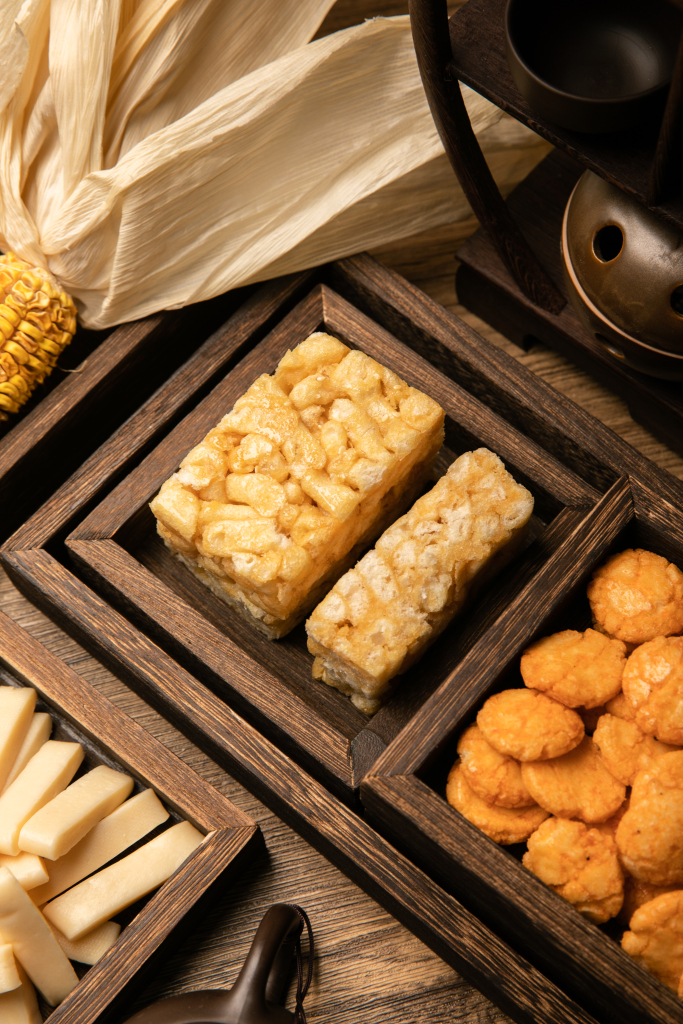 沙琪玛零食休闲食品美食摄影图