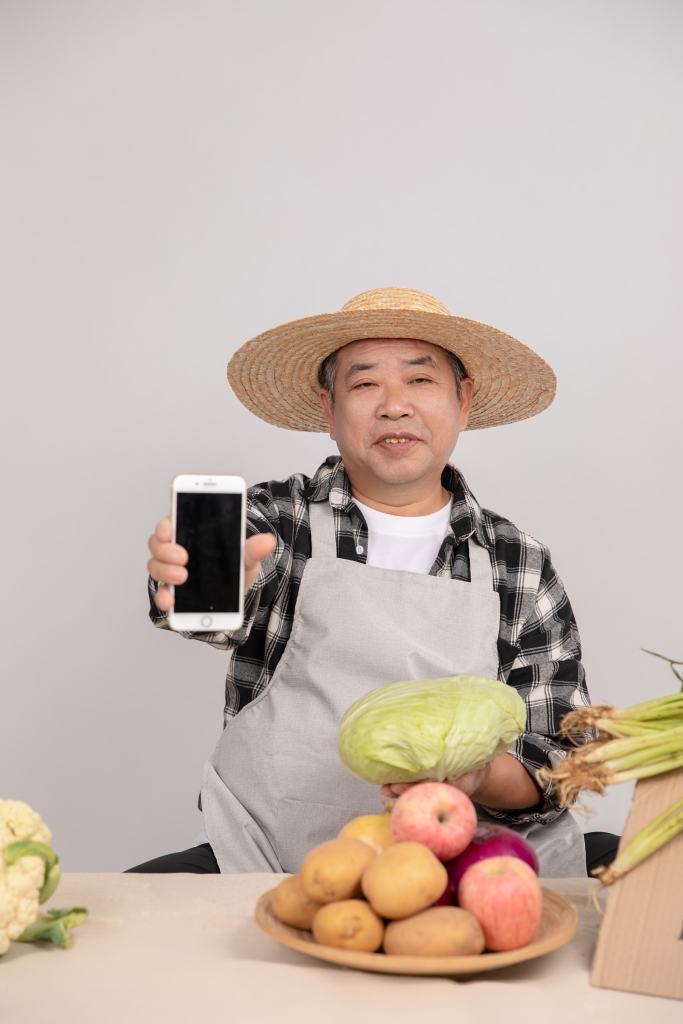 农业健康自产自销农民人物摄影图
