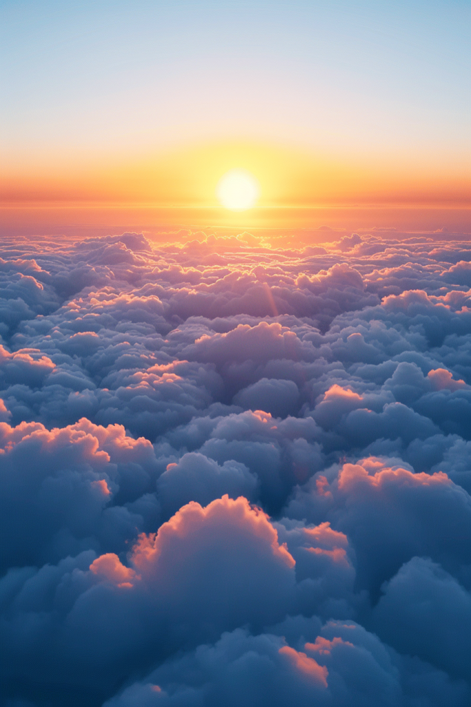 云层夕阳余晖美景摄影图