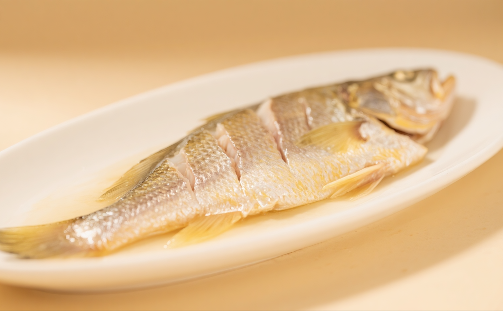 清蒸鲈鱼摄影图片