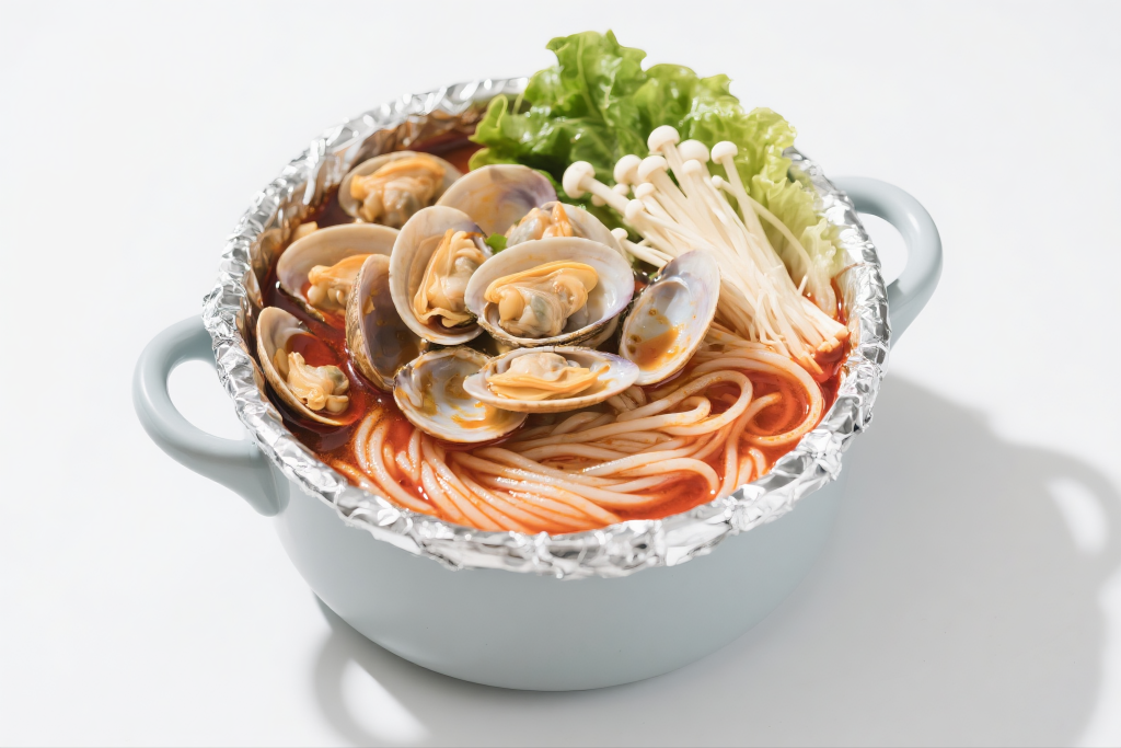 酸辣花甲粉美食摄影图