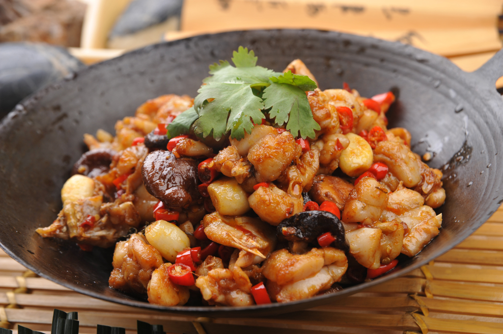 香辣干锅牛蛙图片素材