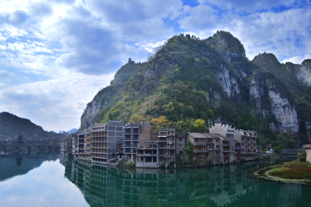 镇远古镇风景画图片