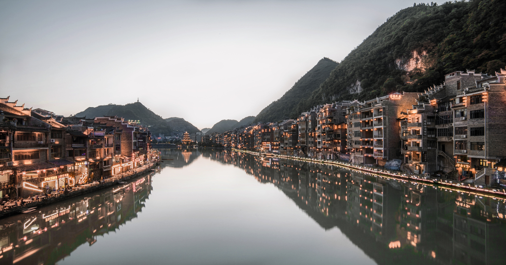 镇远古镇风景画图片